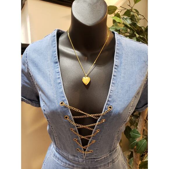 Fashion Nova Denim Jumpsuit Womens Medium Blue Plunging Neck Crisscross Front - Picture 11 of 16